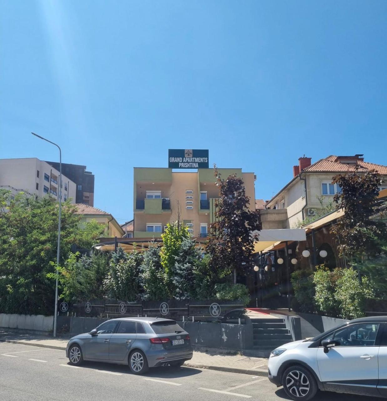 Grand Apartments Prishtina Pristina Exterior foto